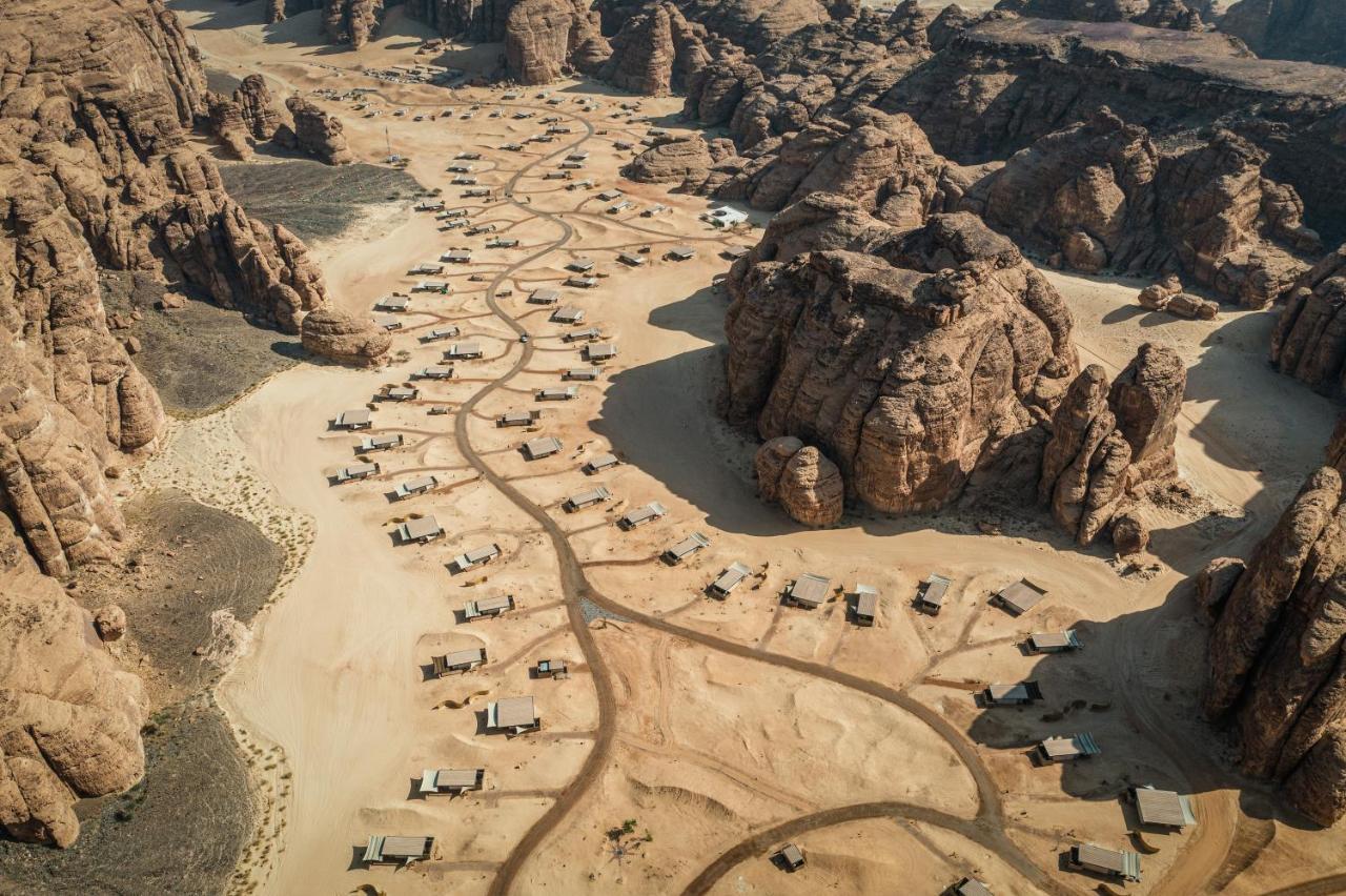 Our Habitas Alula Hotell Al-'Ula Exteriör bild Aerial view of the village
