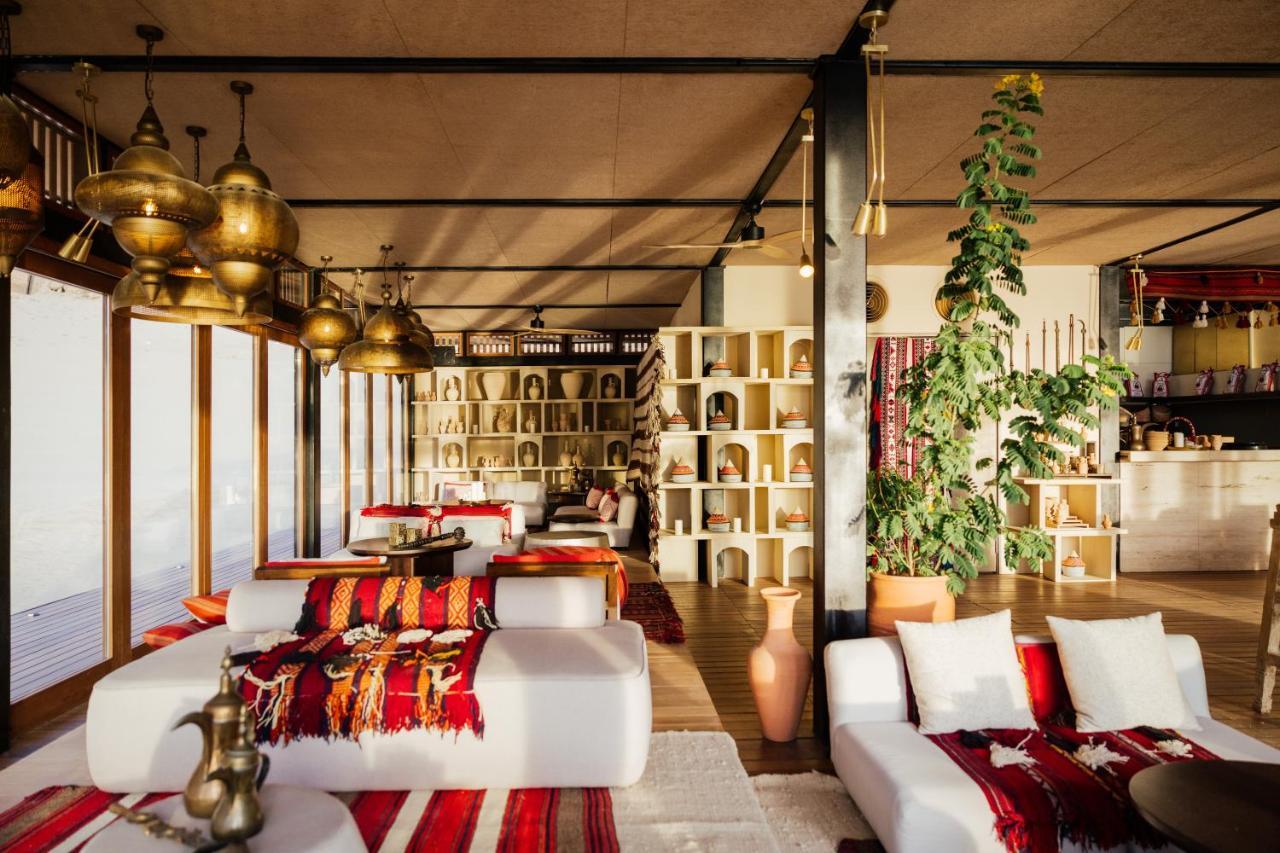Our Habitas Alula Hotell Al-'Ula Exteriör bild The interior of the hotel